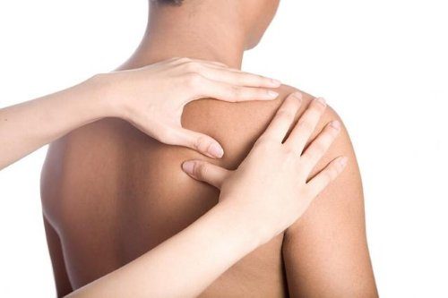 Viêm Cơ Nhị Đầu Vai triệu chứng thế nào và Có Nguy Hiểm Không? 3