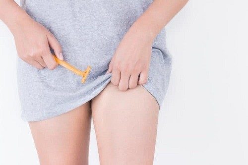 Sinh thường có cạo lông không