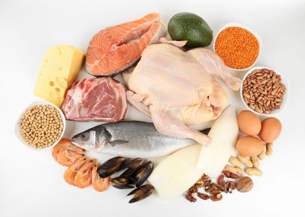 Người bệnh cần bổ sung nhiều thực phẩm giàu đạm, protein, axit béo omega-3...