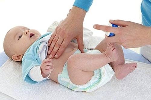 Tắc ruột sơ sinh là hội chứng cấp cứu ngoại khoa thường gặp nhất ở trẻ sơ sinh, thường xảy ra trong vòng 15 ngày sau sinh