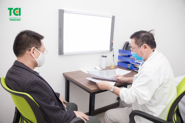 Khi có dấu hiệu phì đại tuyến tiền liệt người bệnh cần đến bệnh viện để được bác sĩ chuyên khoa thăm khám và điều trị hiệu quả
