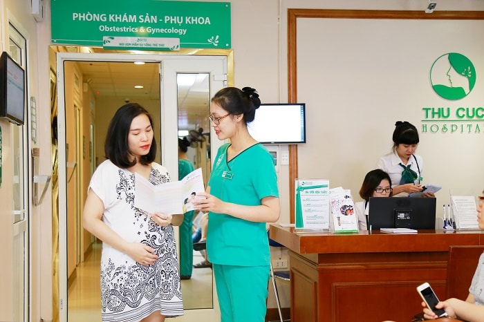 khám thai lần đầu khi nào