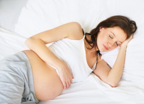 Mẹ bầu bị tiểu đường ảnh hưởng đến thai nhi.