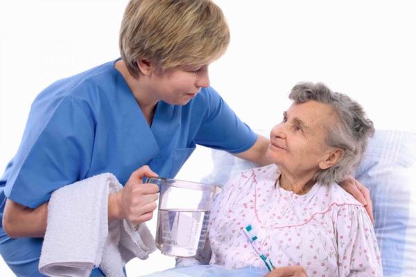 Vì thế người bệnh cần nghỉ ngơi, chú ý ăn uống và sinh hoạt điều độ sẽ giúp kiểm soát và giảm dần biến chứng