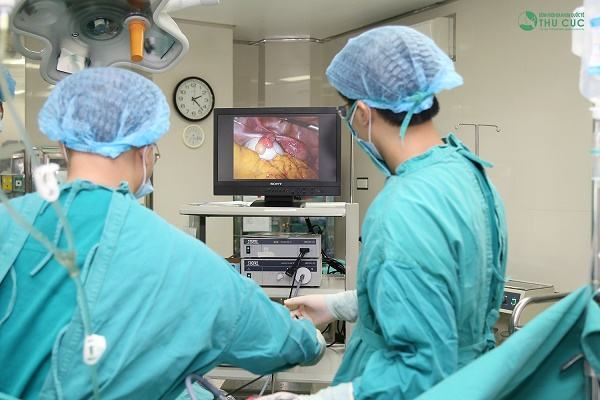 Cắt polyp dạ dày bao lâu thì khỏi còn phụ thuộc vào nhiều yếu tố như phương pháp phẫu thuật, tay nghề của bác sĩ...