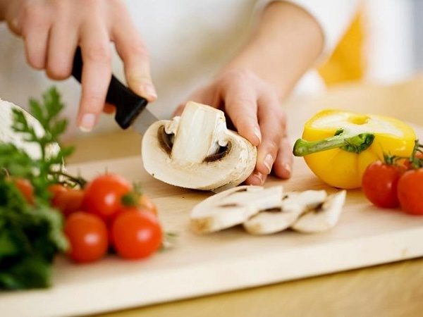 Ăn mặn làm tăng huyết áp và tăng nguy cơ ung thư