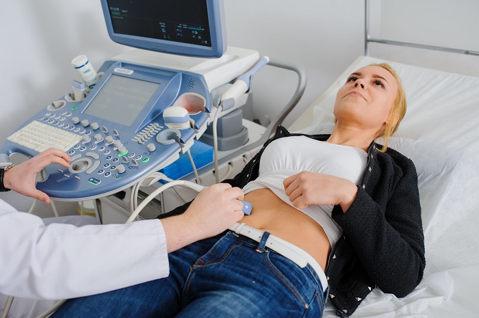 Sau 14 ngày chuyển phôi, mẹ có thể biết được kết quả IVF.