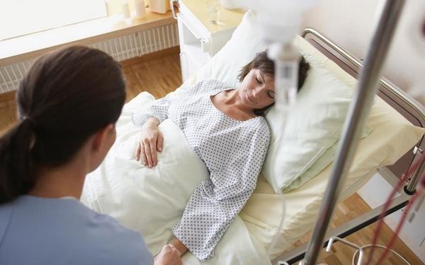 Hóa trị là một trong những phương pháp thường được áp dụng trong điều trị bệnh ở giai đoạn này