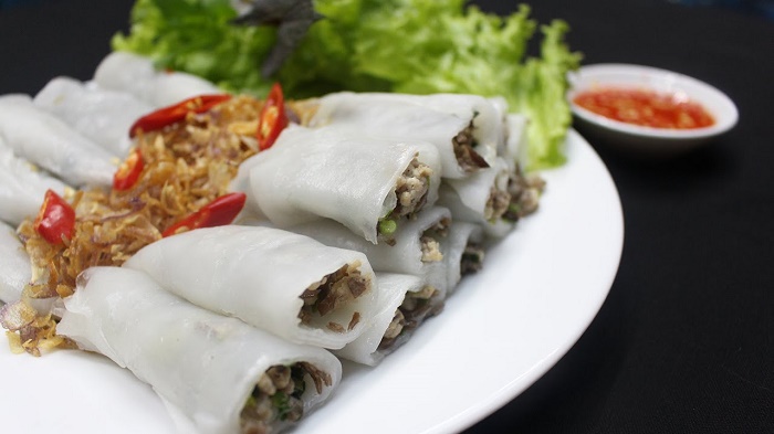 Bánh cuốn không tốt cho phụ nữ sau sinh
