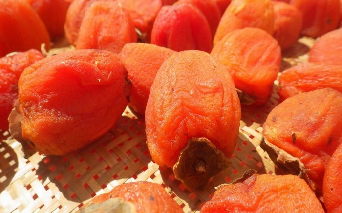 chứng nguy hiểm, ngoài ra bạn có thể áp dụng những cách đơn giản chữa viêm amidan tại nhà như sau:
