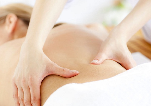 Đau thắt lưng bên trái