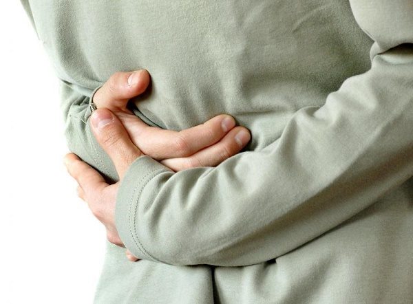 Khi có dấu hiệu nghi ngờ mắc ung thư ở đường tiêu hóa, bạn cần đi khám ngay
