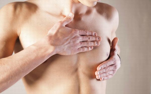 Nam giới cần cảnh giác với ung thư vú