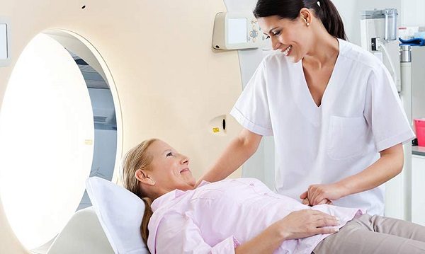 Chị em cần chủ động tầm soát ung thư sớm để kịp thời phát hiện bệnh