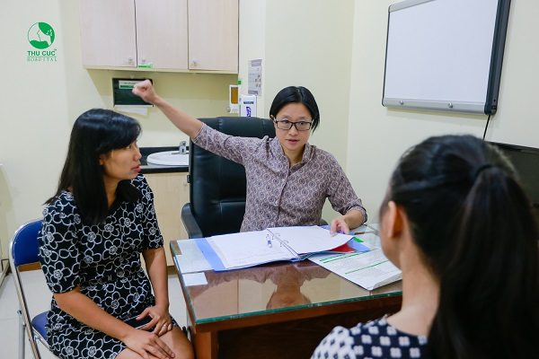 Trường hợp mắc ung thư, chị em được tư vấn điều trị với chuyên gia ung bướu hàng đầu Singapore