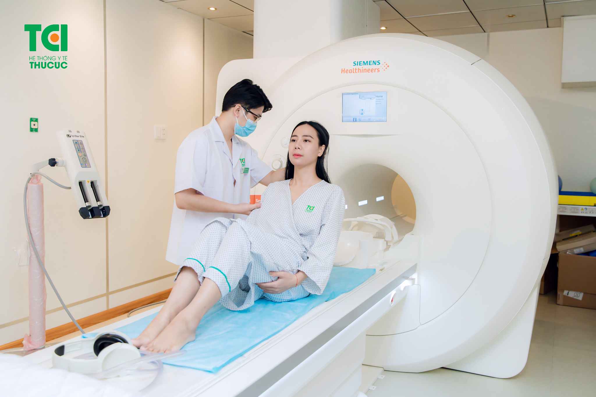 hệ thống thiết bị y tế hiện đại