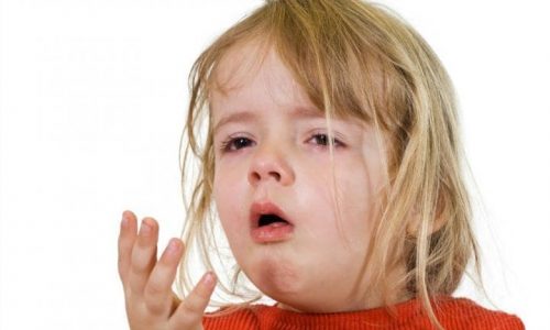 điều trị bệnh viêm mũi họng cấp ở trẻ em tại phòng khám tai mũi họng thu cúc