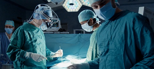 Phẫu thuật là phương pháp hiệu quả ngăn chặn biến chứng tàn phế, khôi phục chức năng vận động cho bệnh nhân