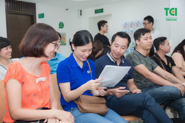 Người lao động tham gia khám sức khỏe định kỳ đầy đủ