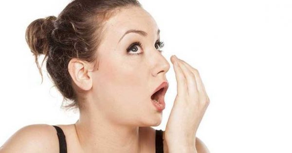 hôi miệng khi đói