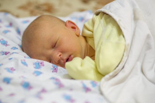 biểu hiện của trẻ khi bị tăng caroten máu