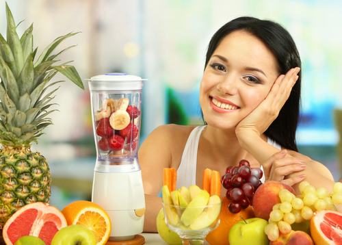 Người bệnh nên bổ sung những loại trái cây tốt cho sức khỏe như dứa, cam, quýt, nho...