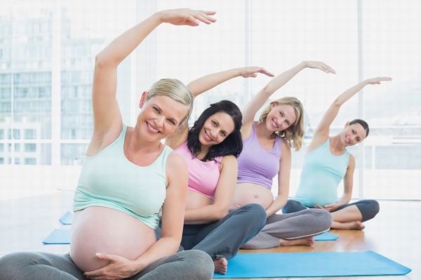 Chị em cần chú ý vận động nhẹ nhàng, kết hợp ăn uống tẩm bổ để tăng cường sức khỏe, giảm đau xương khớp