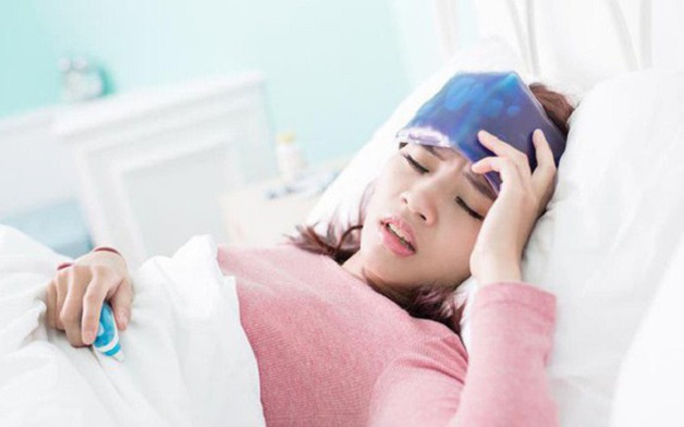 mổ ruột thừa xong bị sốt phải làm sao