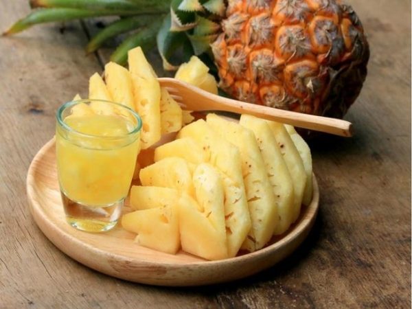 Trị sỏi thận bằng khóm có hiệu quả không