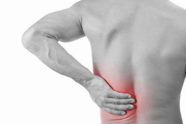 Giãn dây chằng là bệnh lý thường gặp do tai nạn, té ngã, vận động mạnh