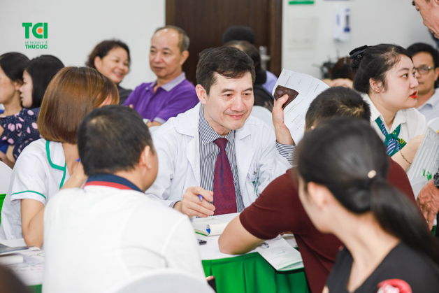 Để sỏi thận, sỏi tiết niệu không 