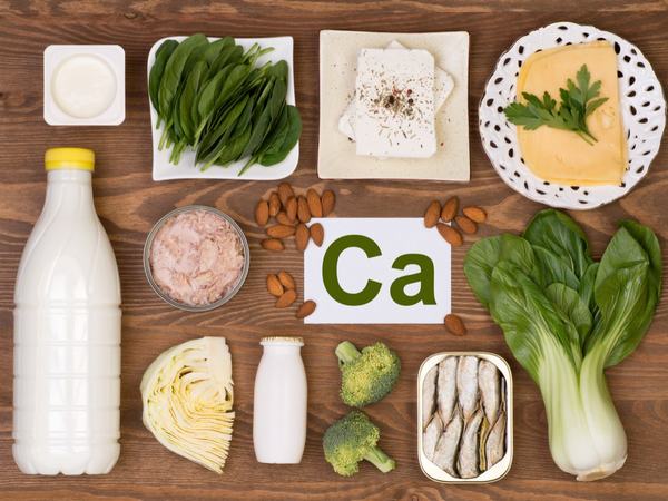 Bổ sung những thực phẩm giàu canxi rất có lợi cho người bệnh rạn xương chậu