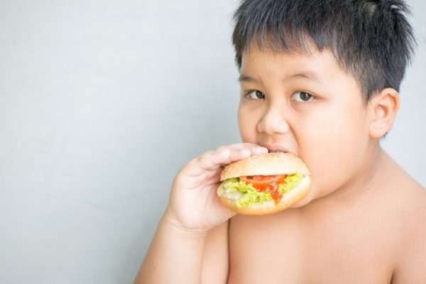 nguyên nhân thừa cân béo phì ở trẻ em