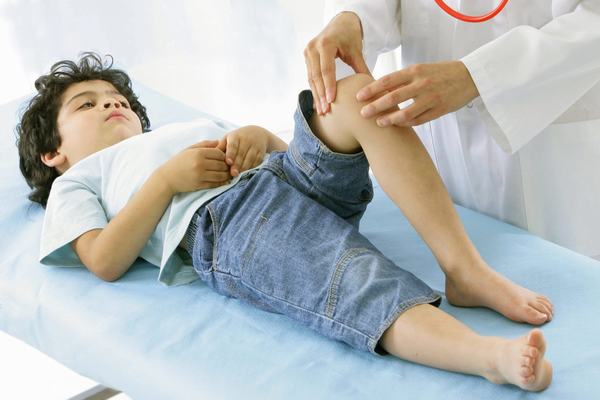 Tùy vào từng trường hợp bệnh cụ thể, bác sĩ sẽ tư vấn phương pháp điều trị phù hợp