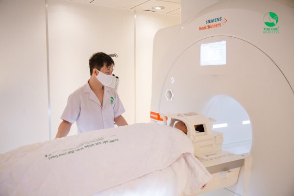 chụp cộng hưởng từ MRI cho trẻ 