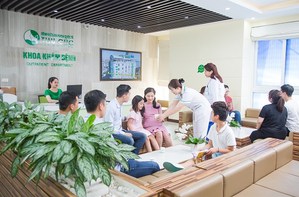 Thu Cúc tiên phong cung cấp dịch vụ khám chữa bệnh chất lượng cao đến đông đảo mọi người
