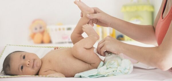 Trẻ sơ sinh và trẻ nhỏ thường bị rối loạn tiêu hóa