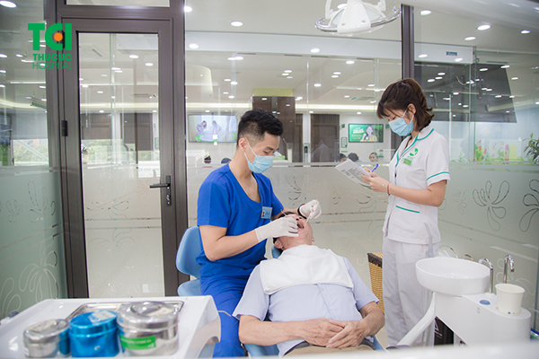 Khám sức khỏe người cao tuổi có cần thiết không