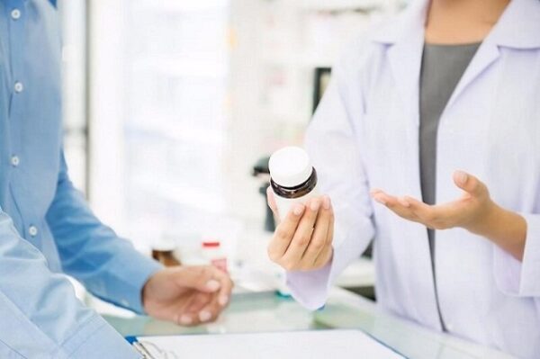 Dùng thuốc là giải pháp tạm thời, kiểm soát triệu chứng bệnh