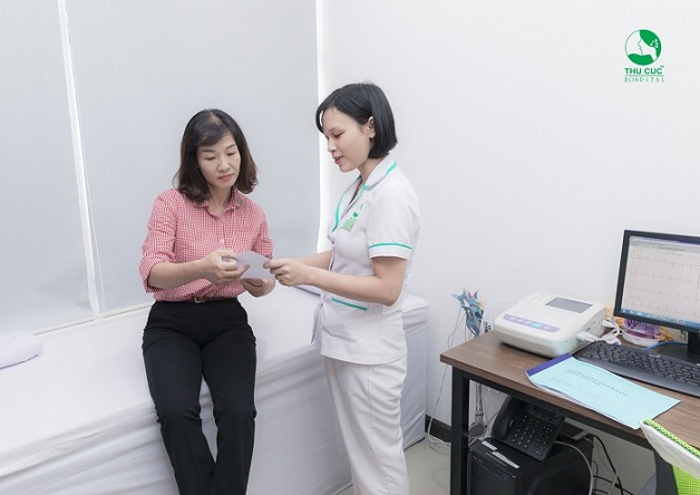 Chị em nên tới gặp bác sĩ để được tư vấn kỹ hơn về phương pháp bơm tinh trùng vào buồng tử cung