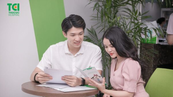 khám sức khỏe trước khi mang thai