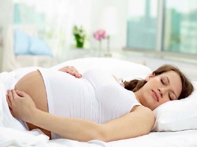 Mẹ bầu cảm thấy cơ thể mệt mỏi là dấu hiệu sắp sinh rõ nét nhất