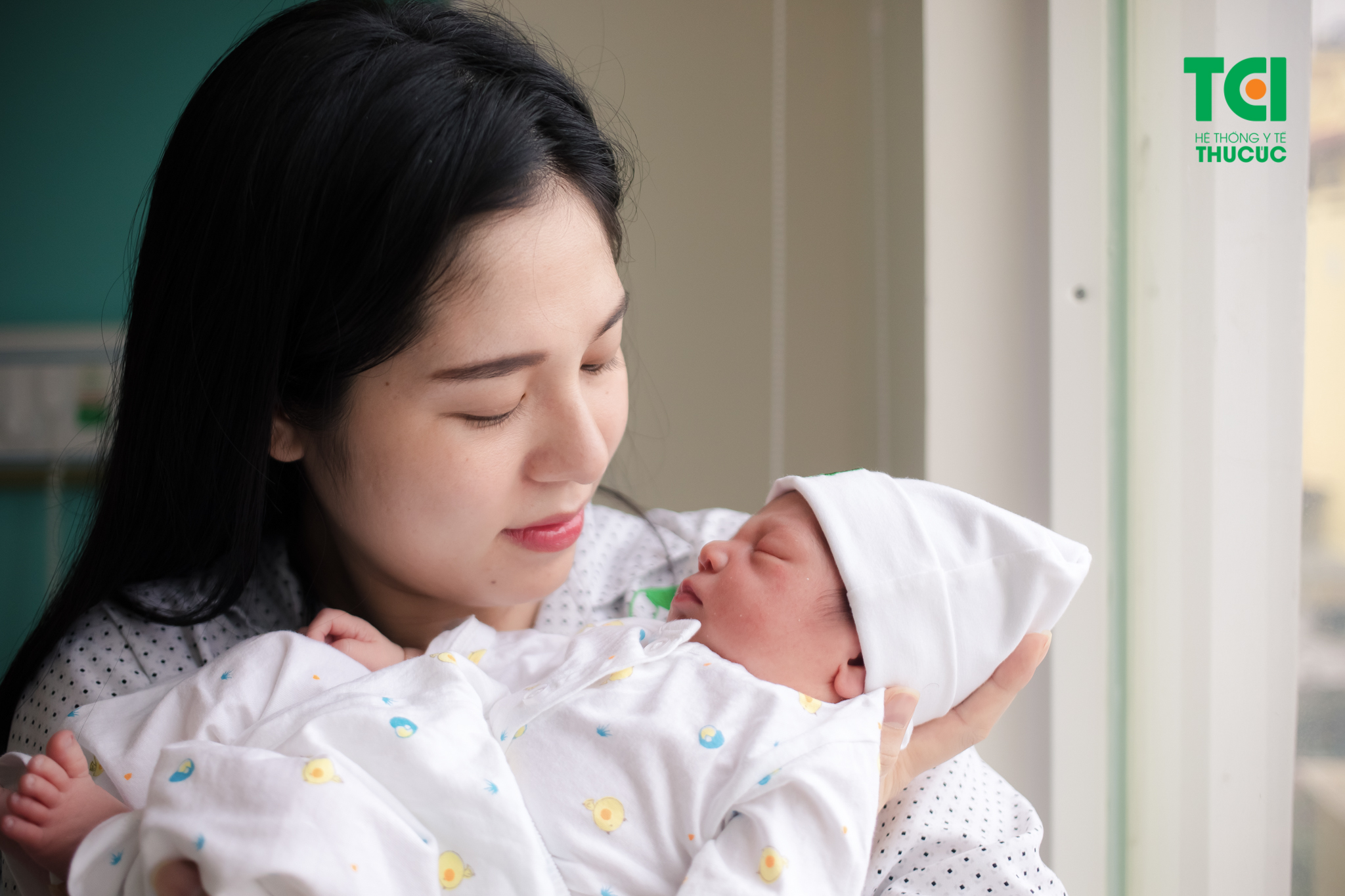Sau sinh mổ ăn thịt vịt được không là vấn đề được nhiều mẹ quan tâm