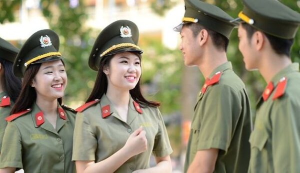 danh mục khám sức khỏe ở trường đại học