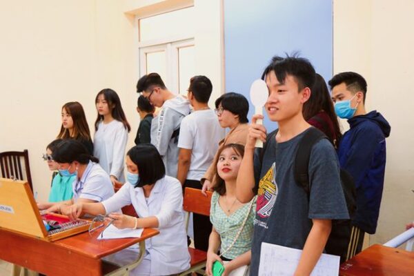 quy định khám sức khỏe ở trường đại học