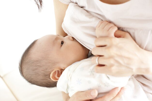 bị tắc tia sữa