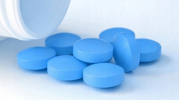 Thuốc điều trị viêm đường tiết niệu màu xanh