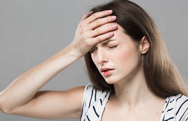 Đau nửa đầu chóng mặt buồn nôn có thể là dấu hiệu cảnh báo nhiều bệnh lý thần kinh nguy hiểm.