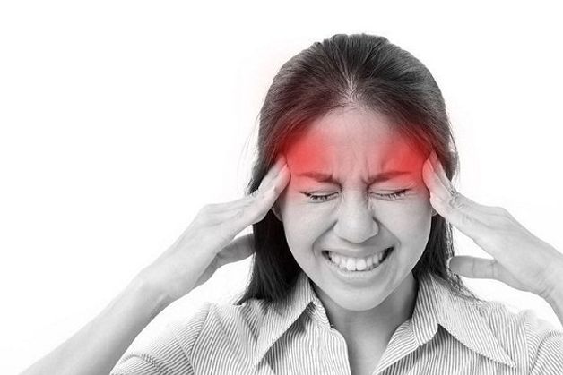 Đau đầu là tình trạng phổ biến xảy ra ở nhiều người và có thể xảy ra hàng ngày.