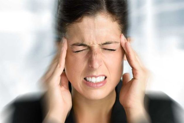 triệu chứng đau đầu mạn tính hàng ngày